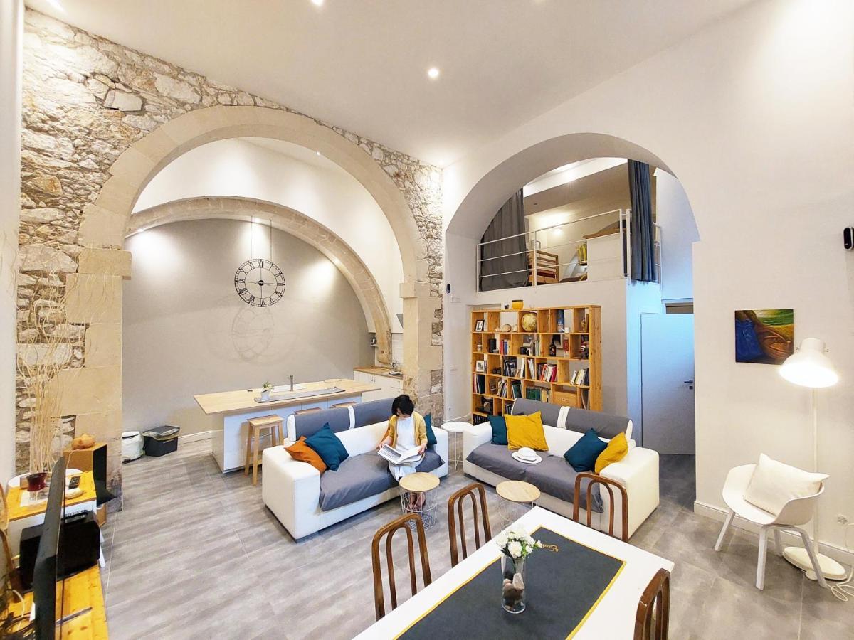 Апартаменты Double Loft Сиракузы Экстерьер фото